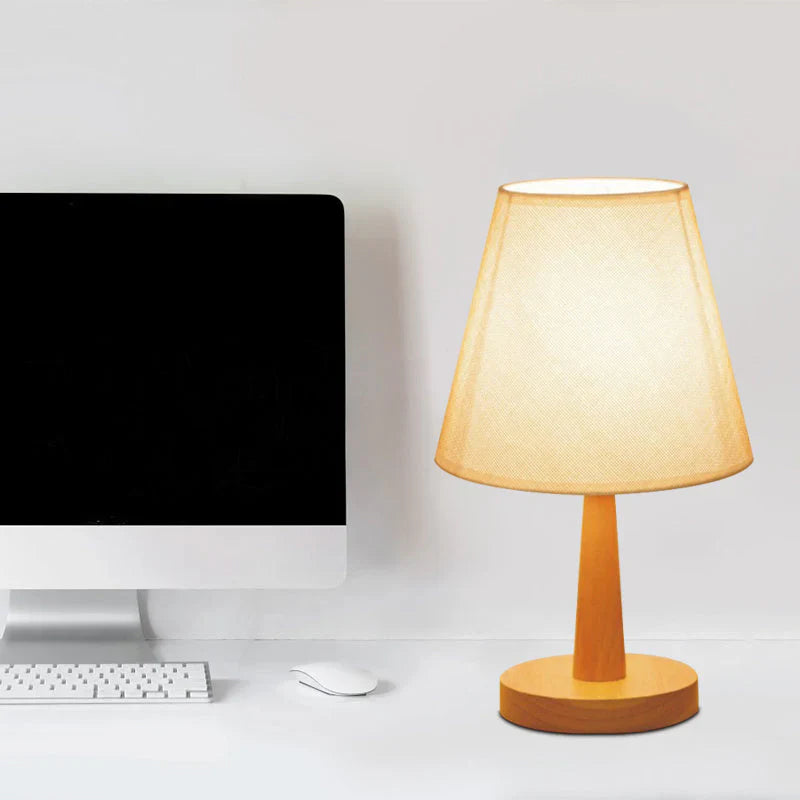 Carvallo – Minimalistisk bordlampa med mjukt LED-ljus och kompakt design för stämningsbelysning