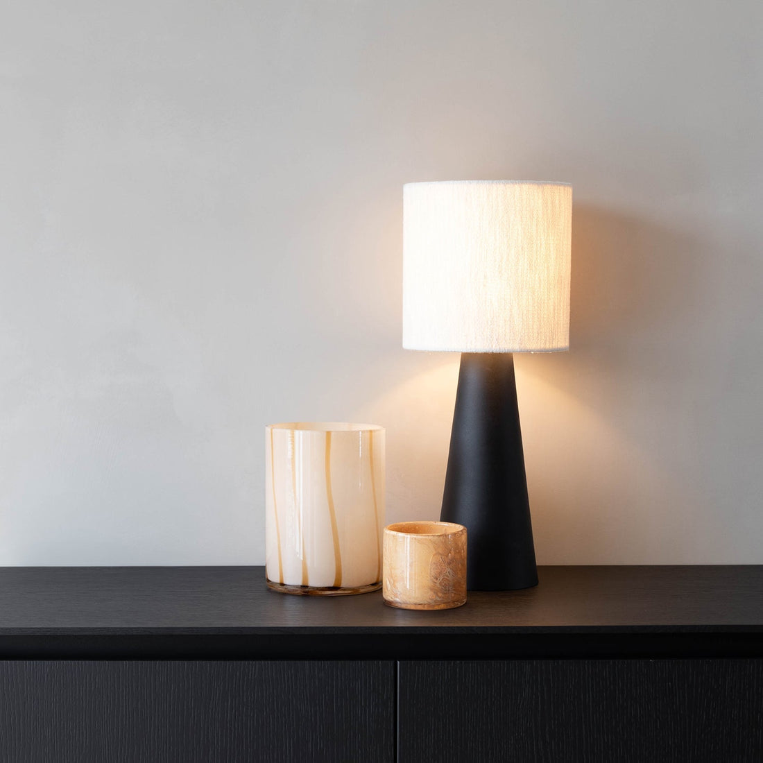 Bordslampa Bami