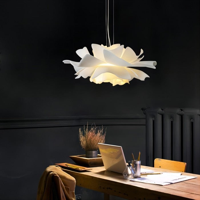 LumiFlora – Elegant nordisk hänglampa
