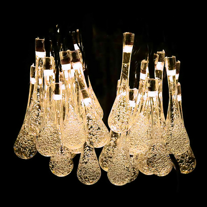 Solar LED Lichterkette – Färgglada droppljus för trädgård, terrass och dekoration