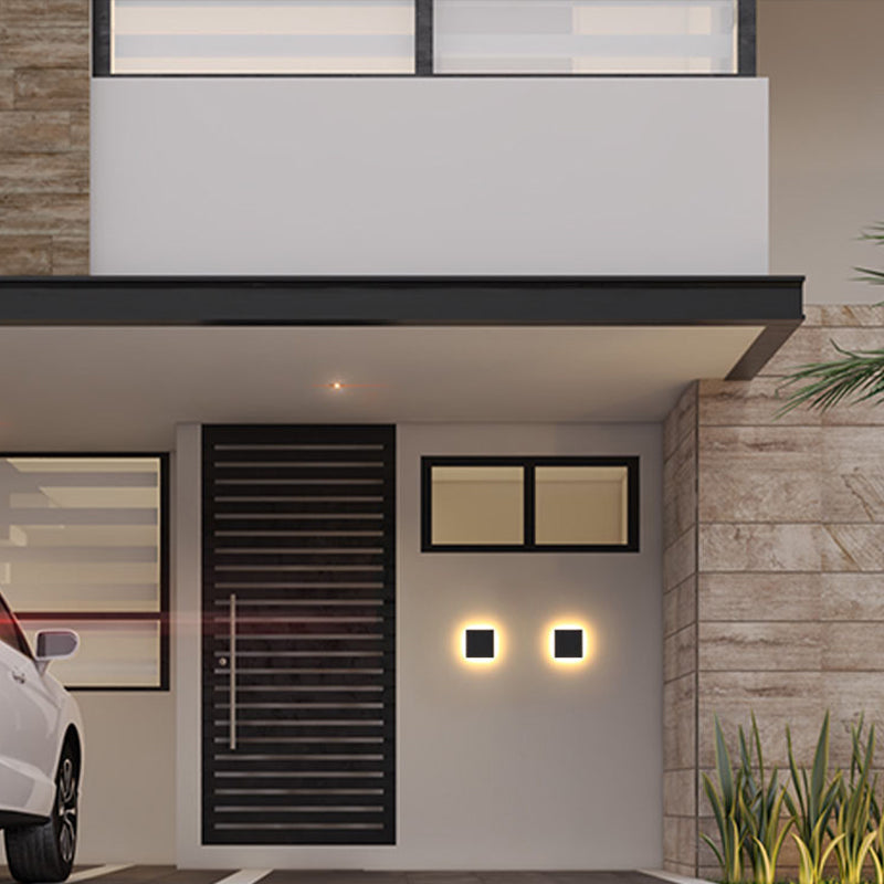 LunaGlow - Minimalistiska LED Vägglampor Svart Metall för Trädgård och Hall