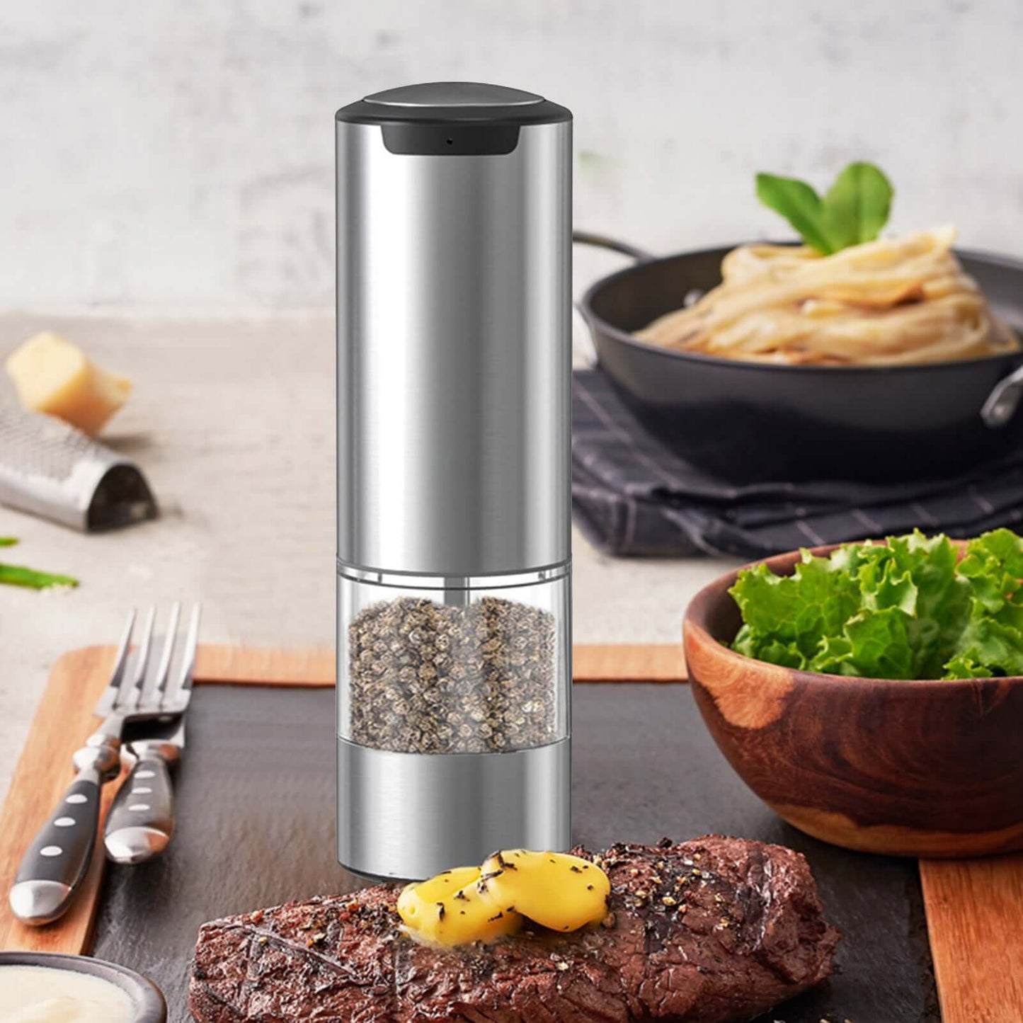 Royallure Electric Salt & Pepper Grinder Set – Justerbar Grovlek, LED-Decorator, Enhandanvändning