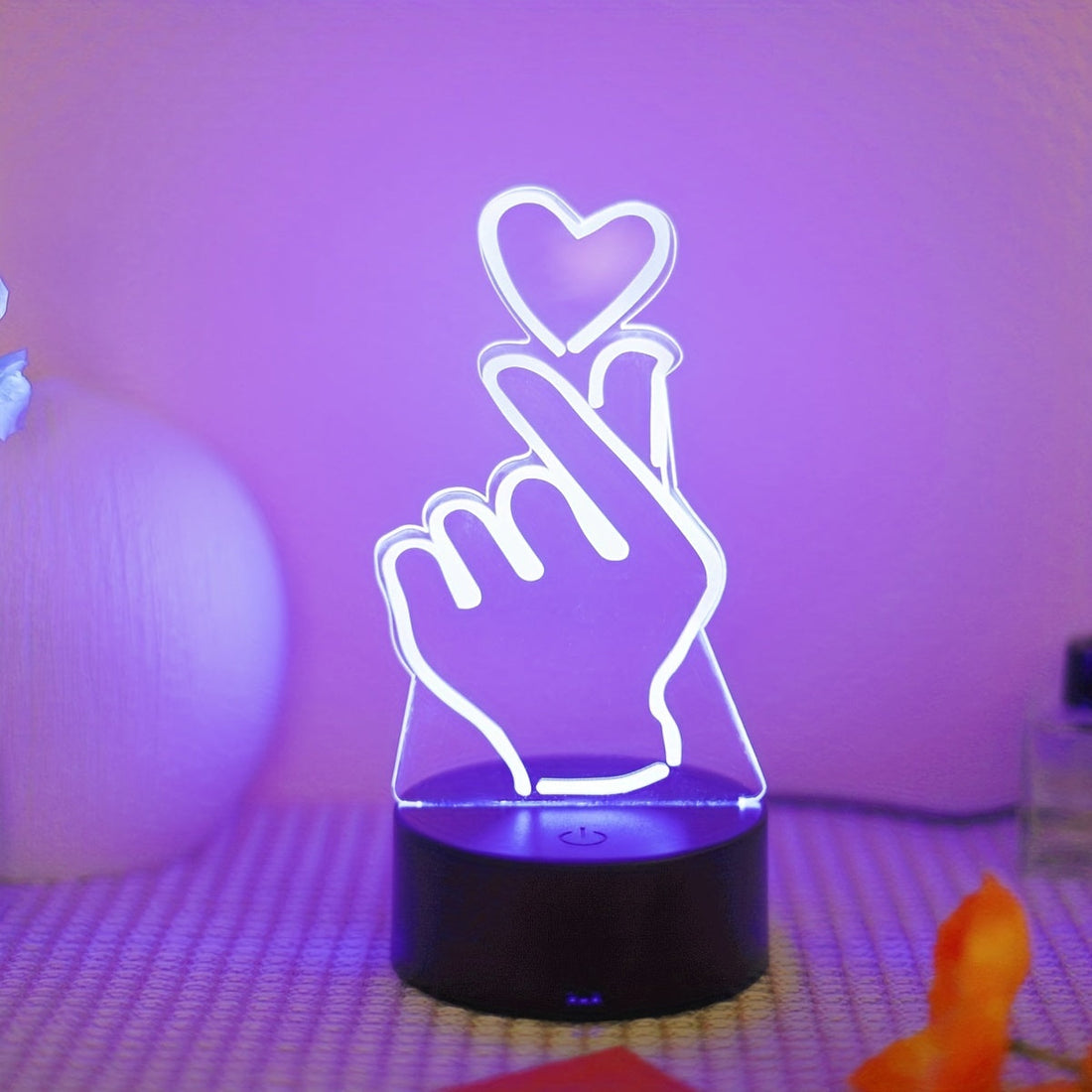 IllumiHeart - 7-färgers LED-nattlampa med touchkontroll