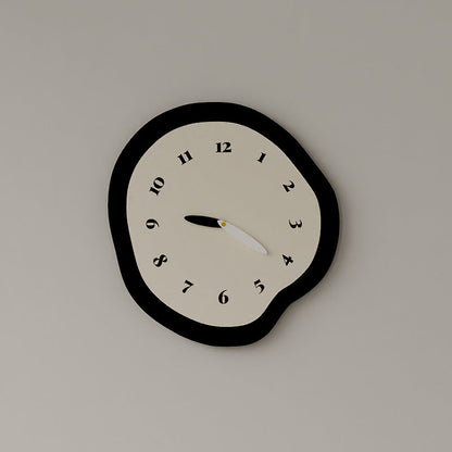 Skandinavisk V väggklocka Minimalistisk Tyst Design