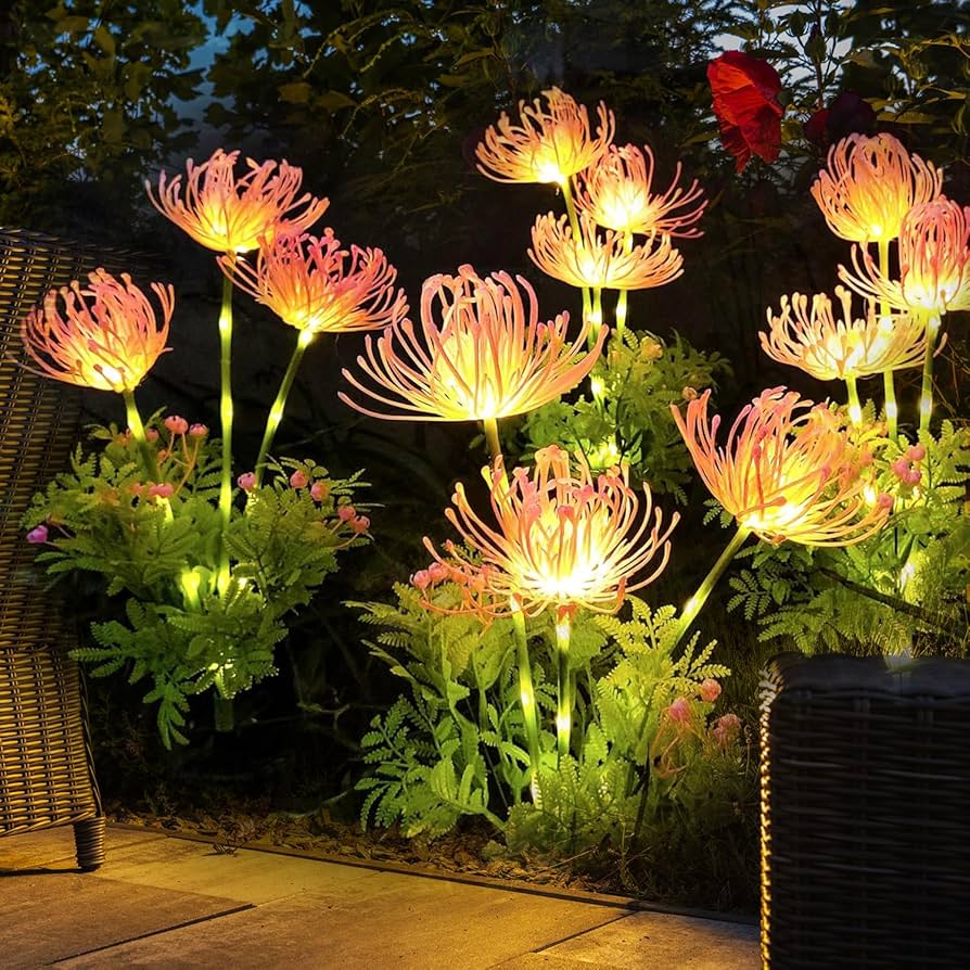 Fairy Flower LED Lamp – Lurig blommönster i stål