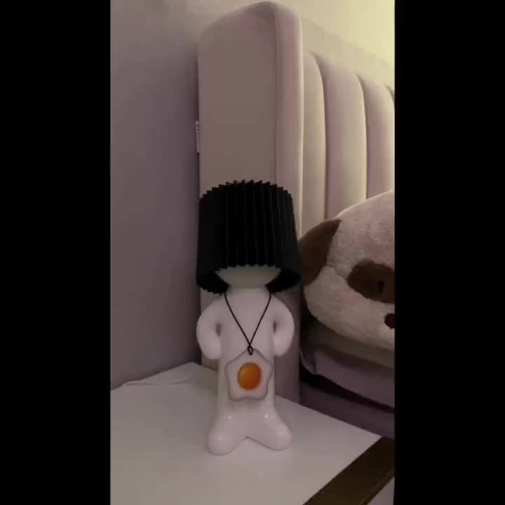 GlowCraft - Dimbar Akryl Bordslampa med LED-belysning och Tryckknappskontroll