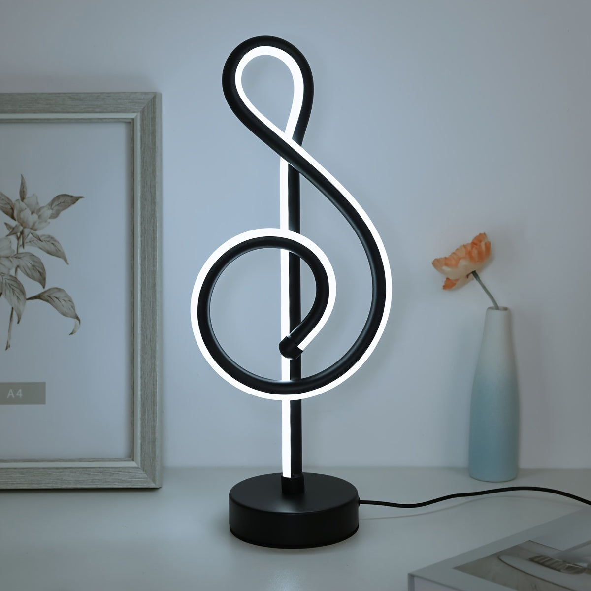 TrebleLight - Modern Kreativ Skrivbordslampa med Justerbart LED Ljus