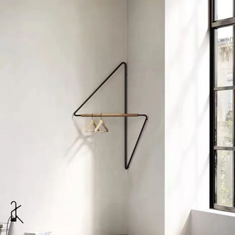 Carvallo – Multifunktionell klädhängare med hylla och platsbesparande design