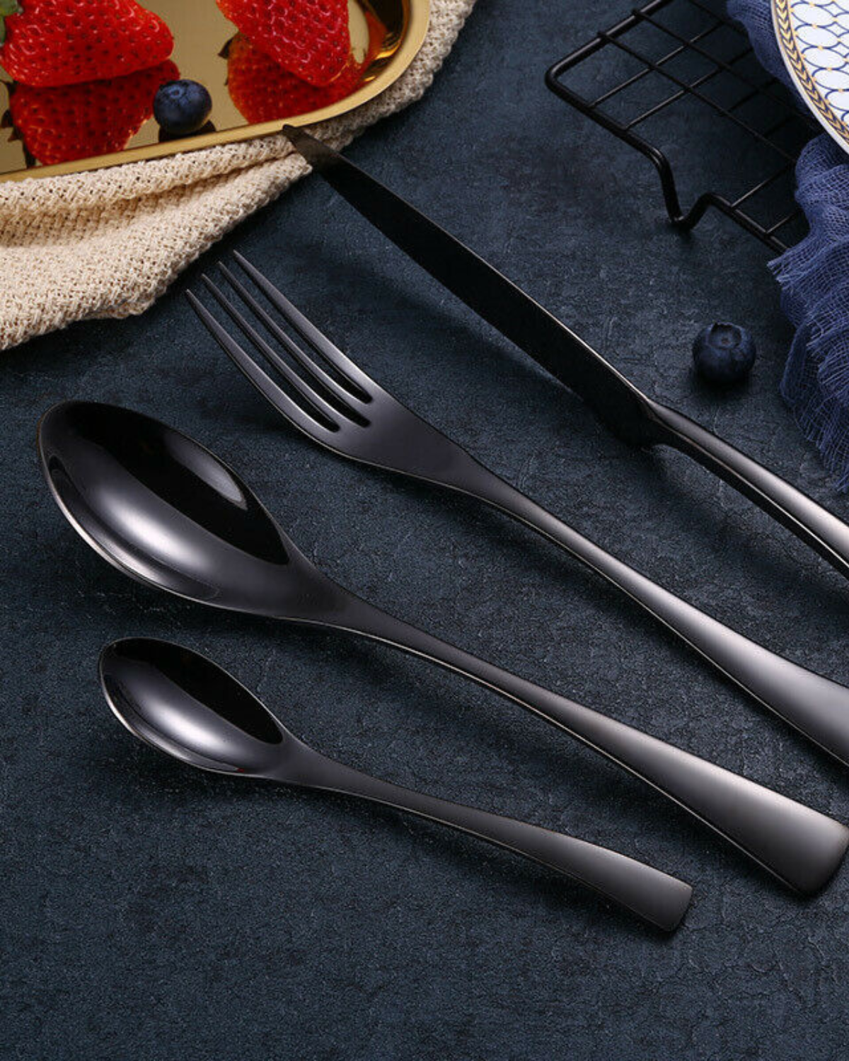 Élan Luxe – Fint Bestickeset med Tidlös Elegans för en Stilig Dukning