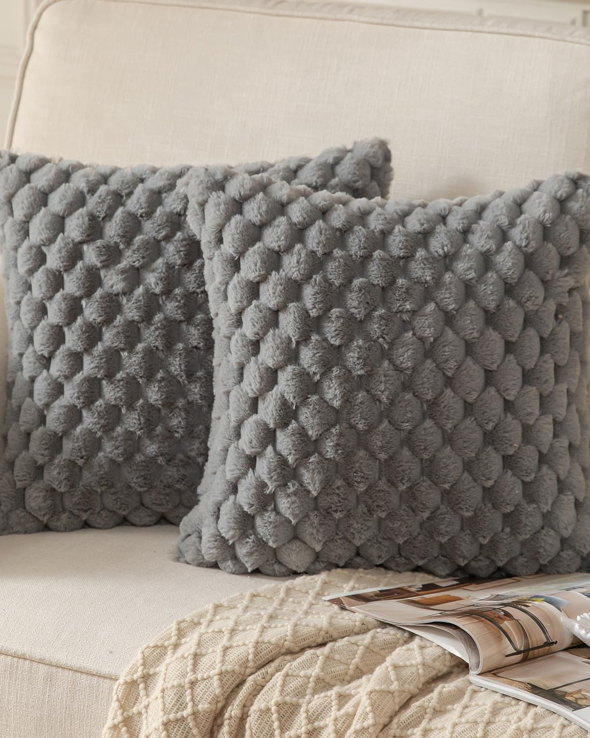 Carvallo – Lyxig Plysch Dekorativ Kudde med Lush Textur för Elegant Komfort