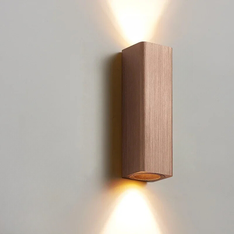 GlowLuxe - Modern LED Vägglampa för Sovrum & Korridor