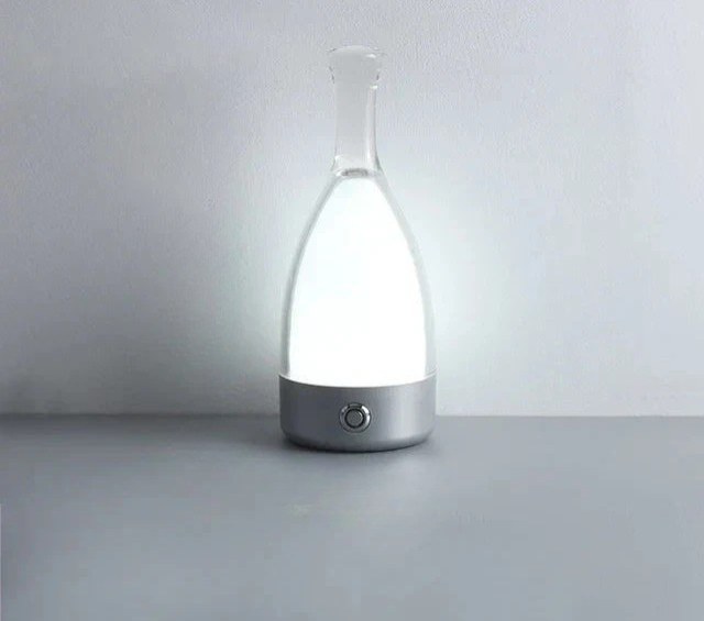 LuxeGlow - Modern Glas Bordslampa med Dimbar LED Belysning