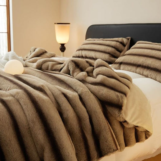 Rynkad Falsk Kaninpäls Filt