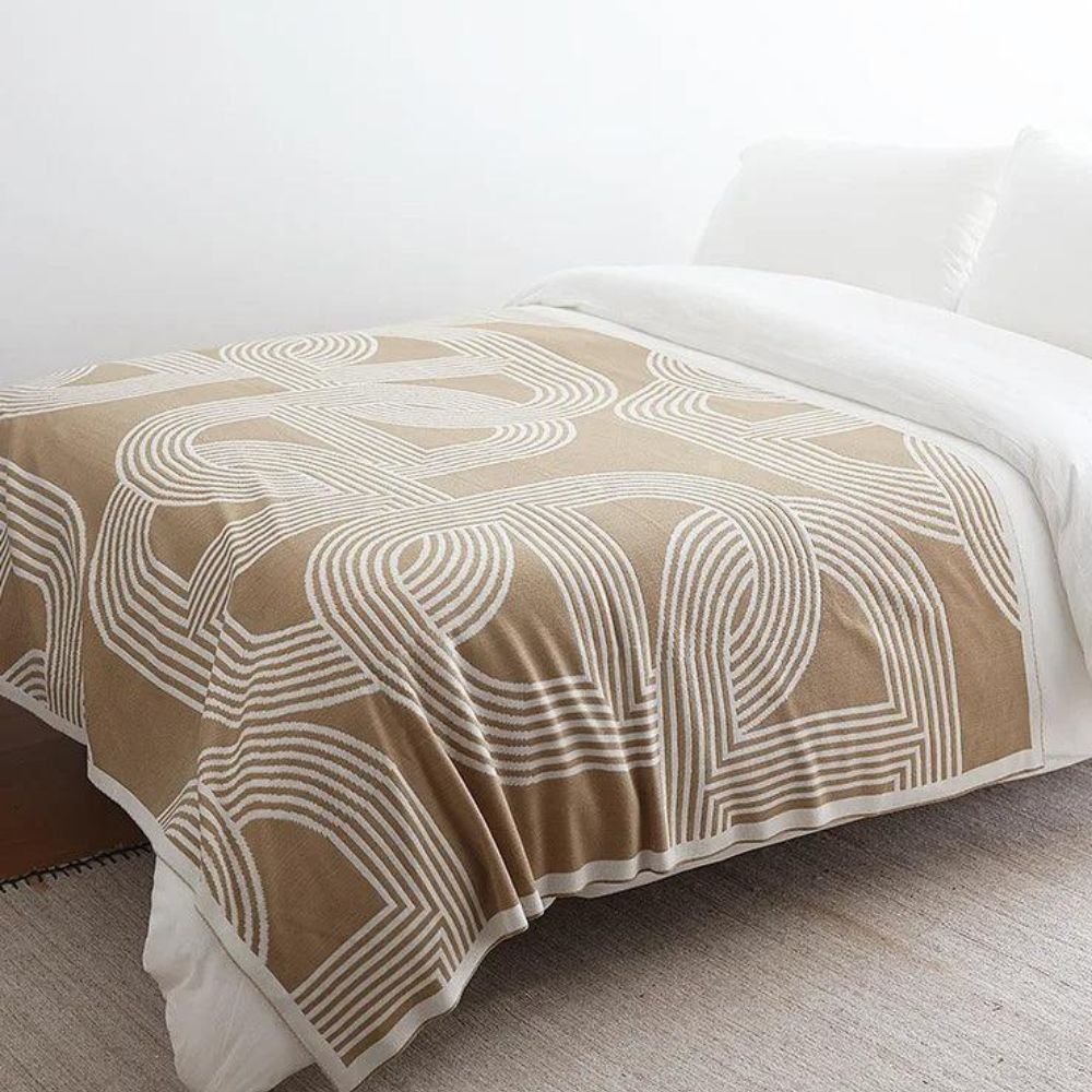 Snuggle Maze Stickad Filt