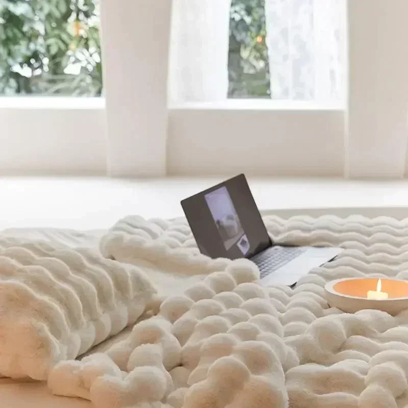 Kuchelige Konstfleece-Koschdecke