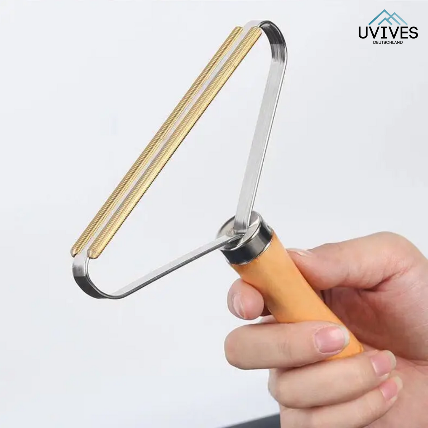 Carvallo | DustClaw – Håren ut, renlighet in!