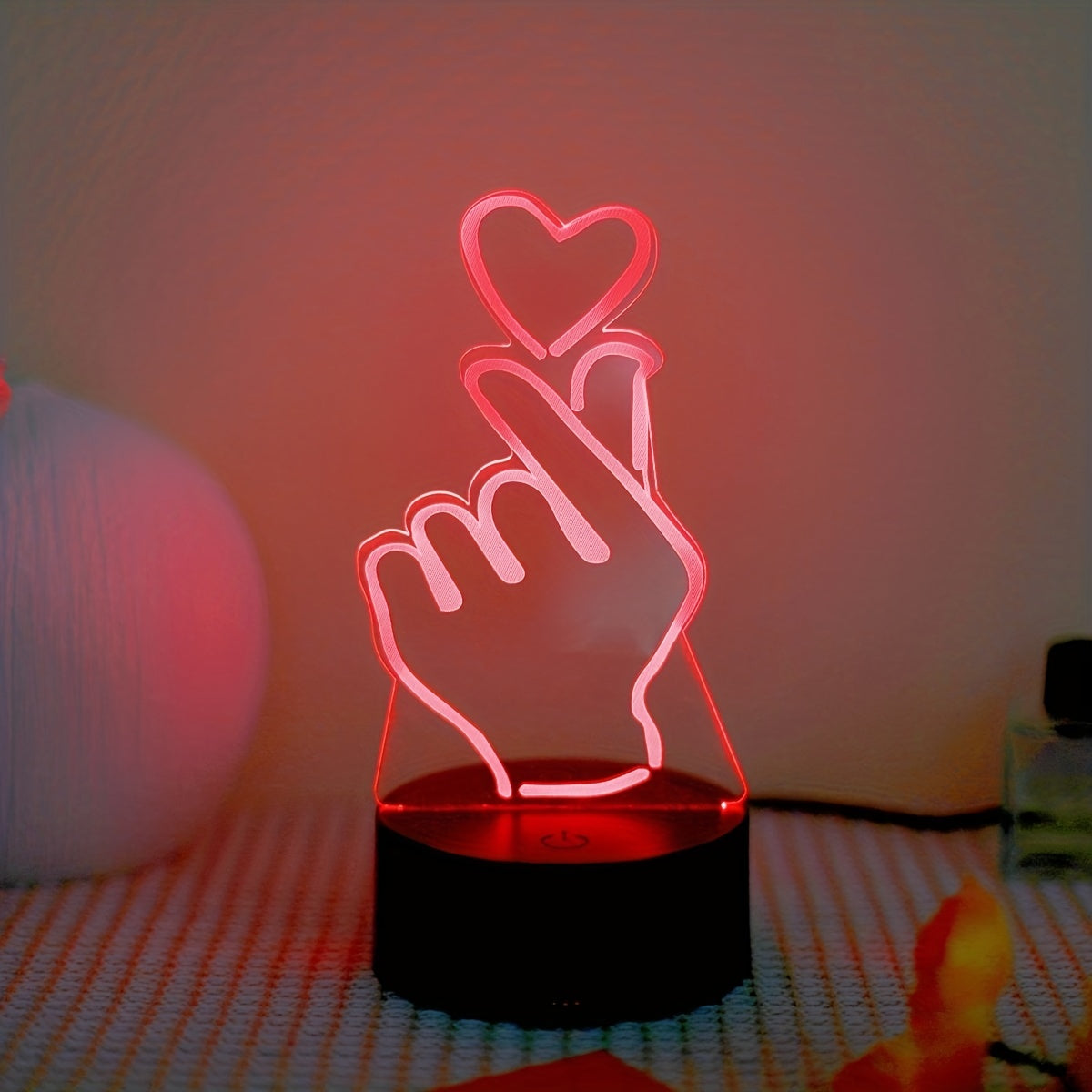 IllumiHeart - 7-färgers LED-nattlampa med touchkontroll