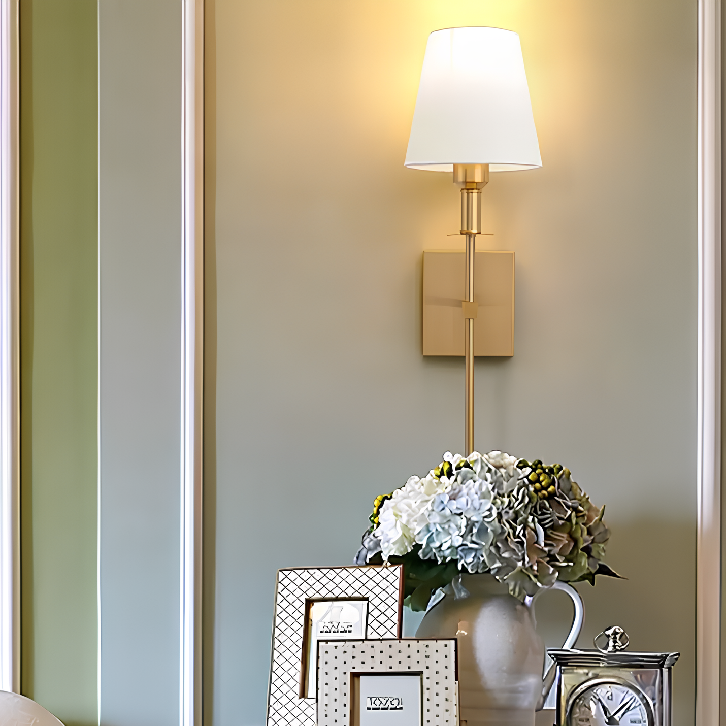 VeloraBeam – Elegant klassisk vägglampa