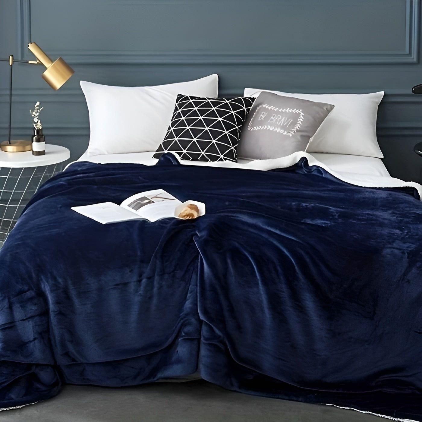 PlushWarm Filt - Mjukt Fleecefilt för Vinter