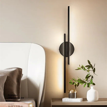 Alana Modern LED Vägglampa - Tvålinjär, Svart/Vit, Metall, Sovrum
