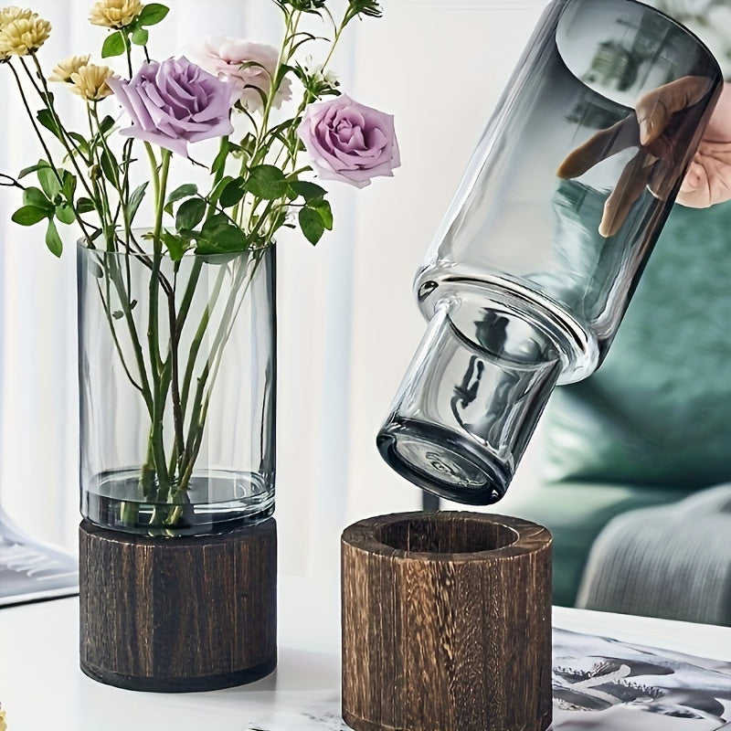Lyxig glasvas med träbas - Elegant och modern