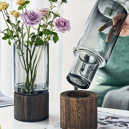 Lyxig glasvas med träbas - Elegant och modern