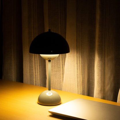 Brulee Modern Bordslampa Vattentät Trådlös och Uppladdningsbar