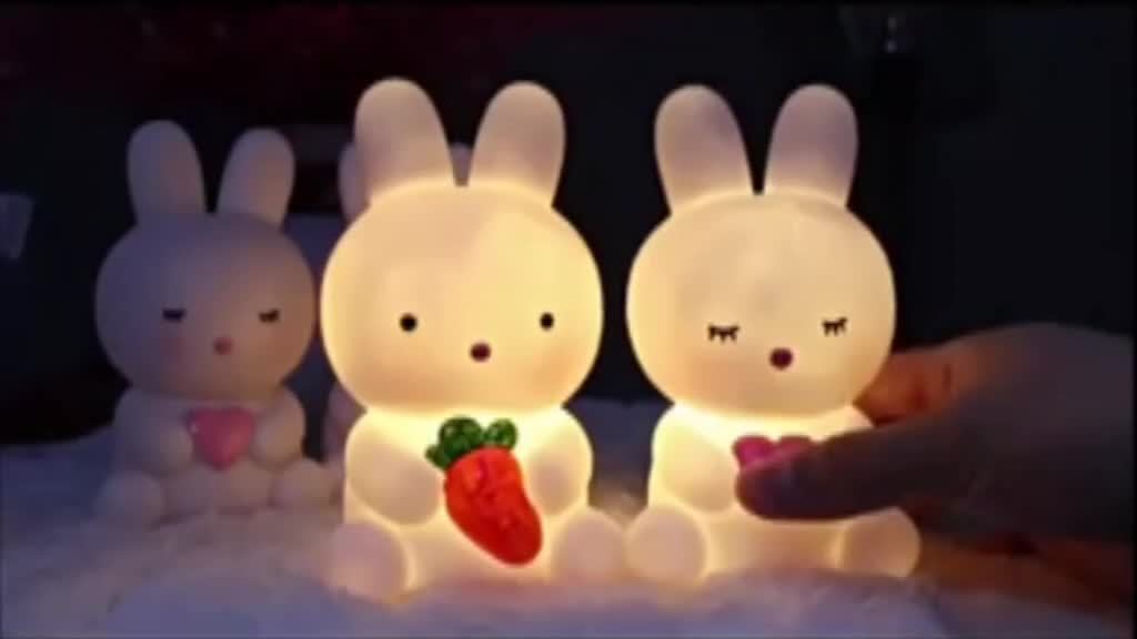 BunnyGlow - Söt Kaninlampa med LED Ljus för Dekoration och Nattbelysning