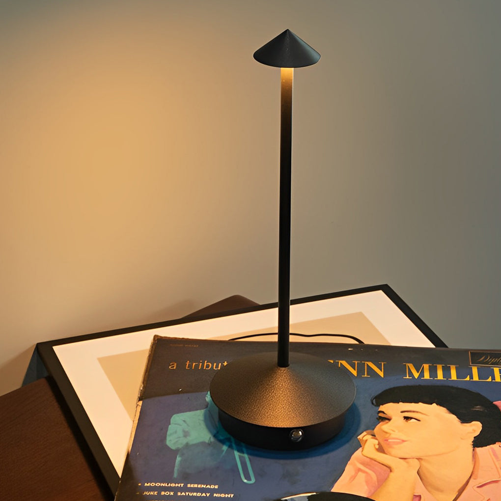 Bärbar USB Pina Bordslampa Beröringsdimmbar LED Trådlös Nattlampa