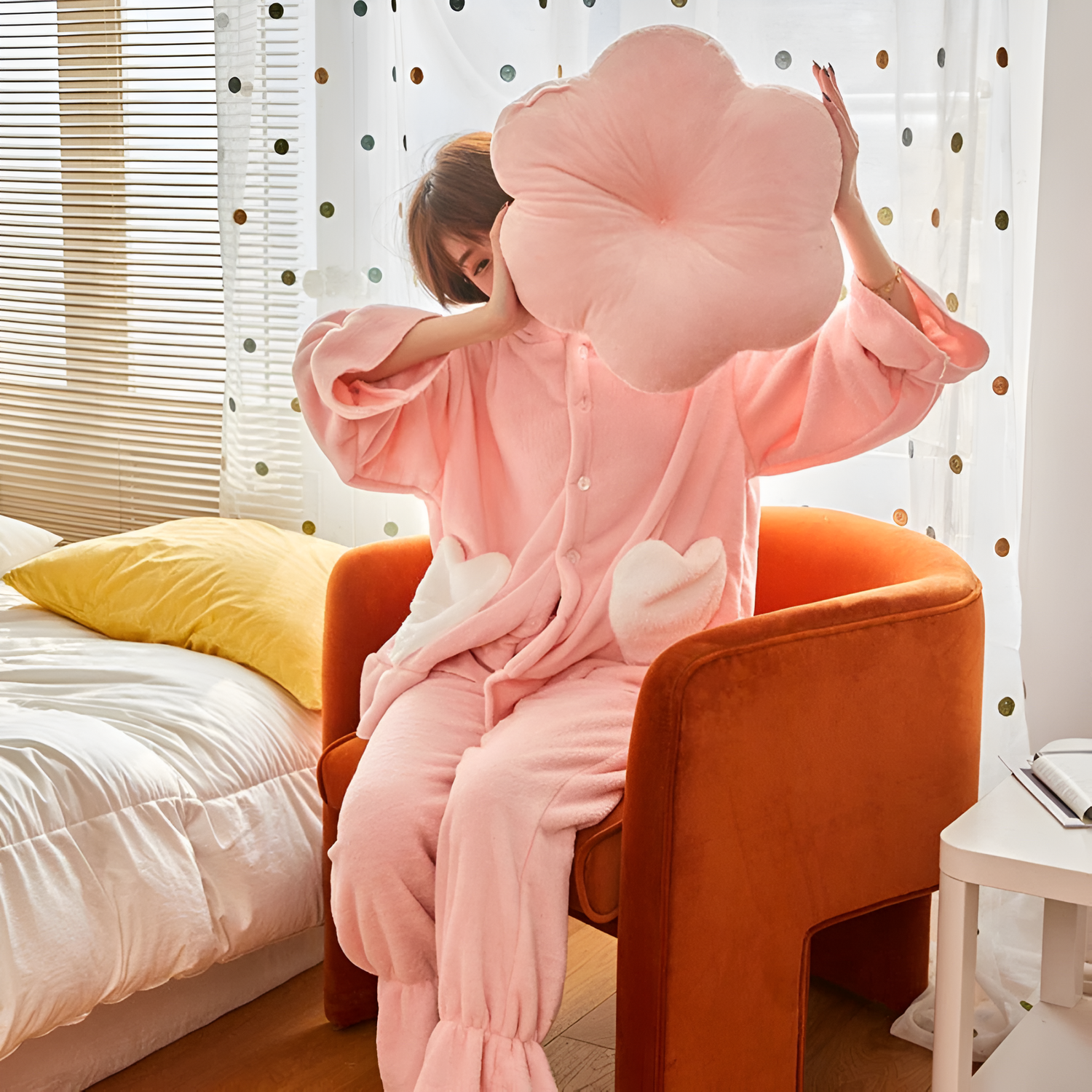 Plush Blomformat Sammet Kudde