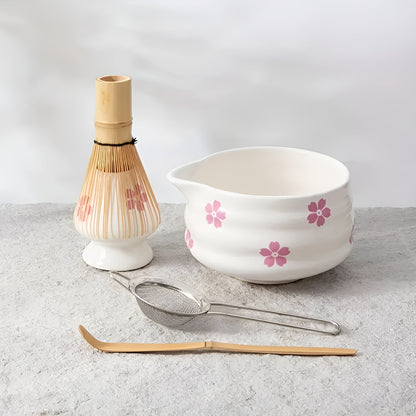 Matcha-set med 5 delar – Japanskt teservice med tekopp, bambupensel och sil.