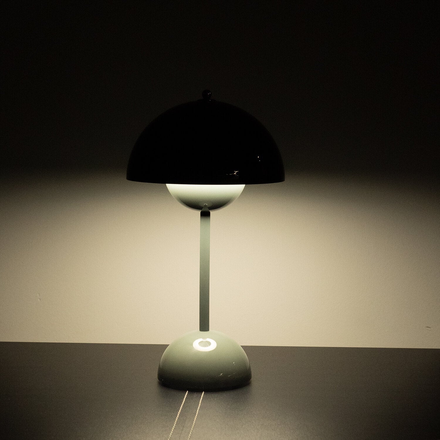 Brulee Modern Bordslampa Vattentät Trådlös och Uppladdningsbar