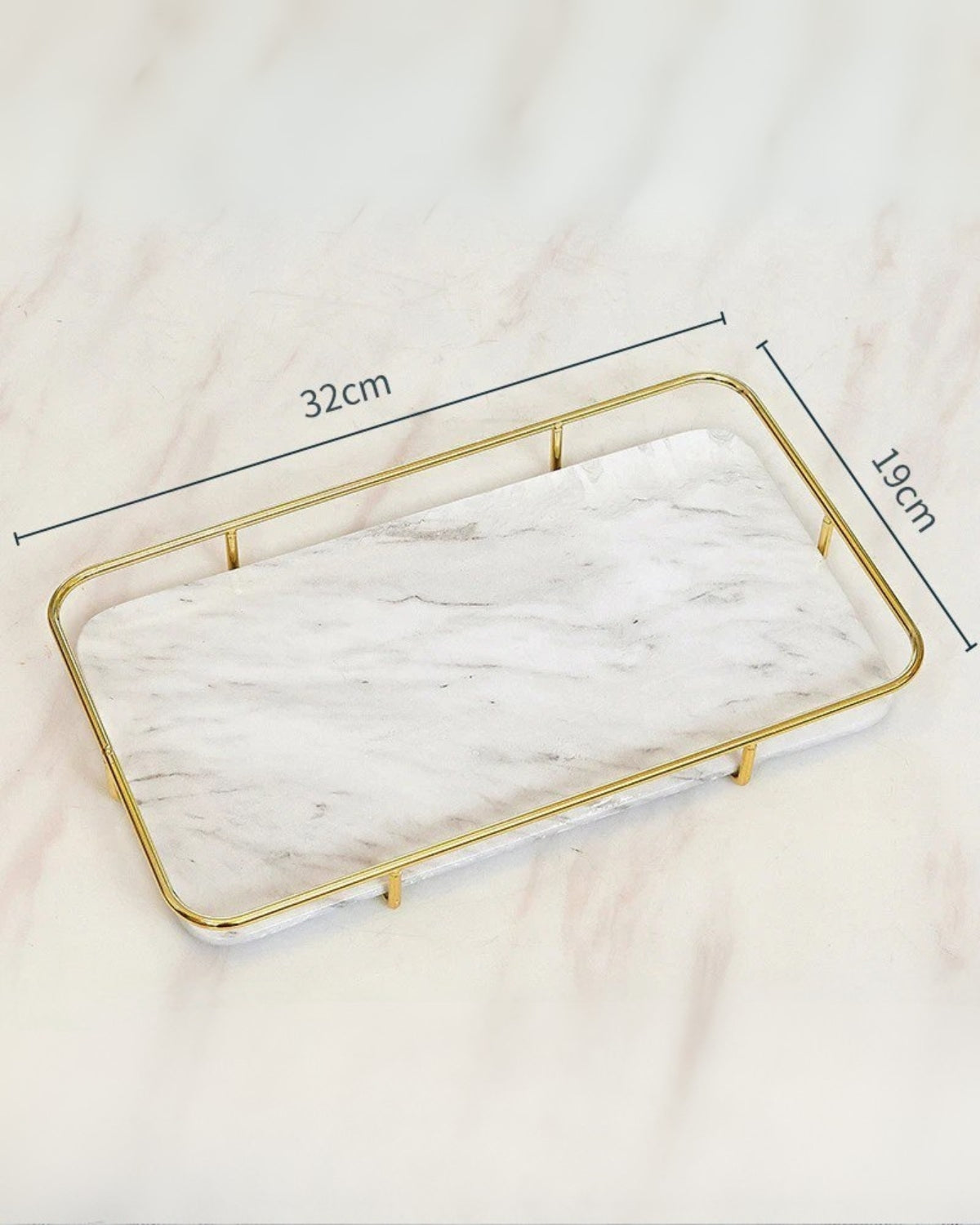 Carvallo Marmor Elegance – Lyxigt Marmorbadrumset med Gyllene Detaljer (6-delat)