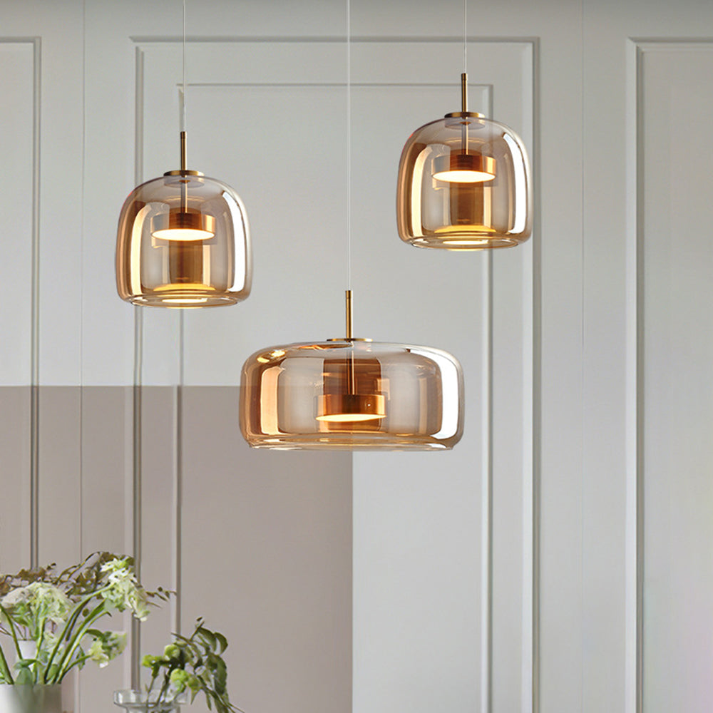 AmberGlow - Retro LED-hänglampa i guldmetall och glas