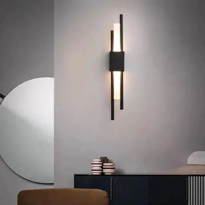 StellarGlow - Vägglampa med Modernt Design