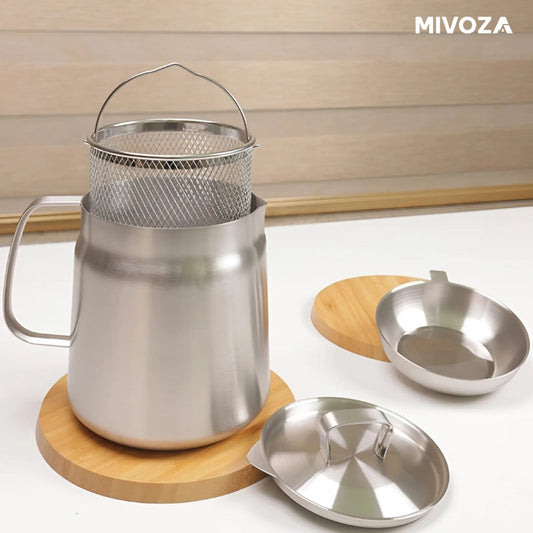 Carvallo - Kök oljebehållare i rostfritt stål med sil