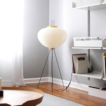 Lunora Haze | Skulptural golvlampa i rispapper i Japandi-stil