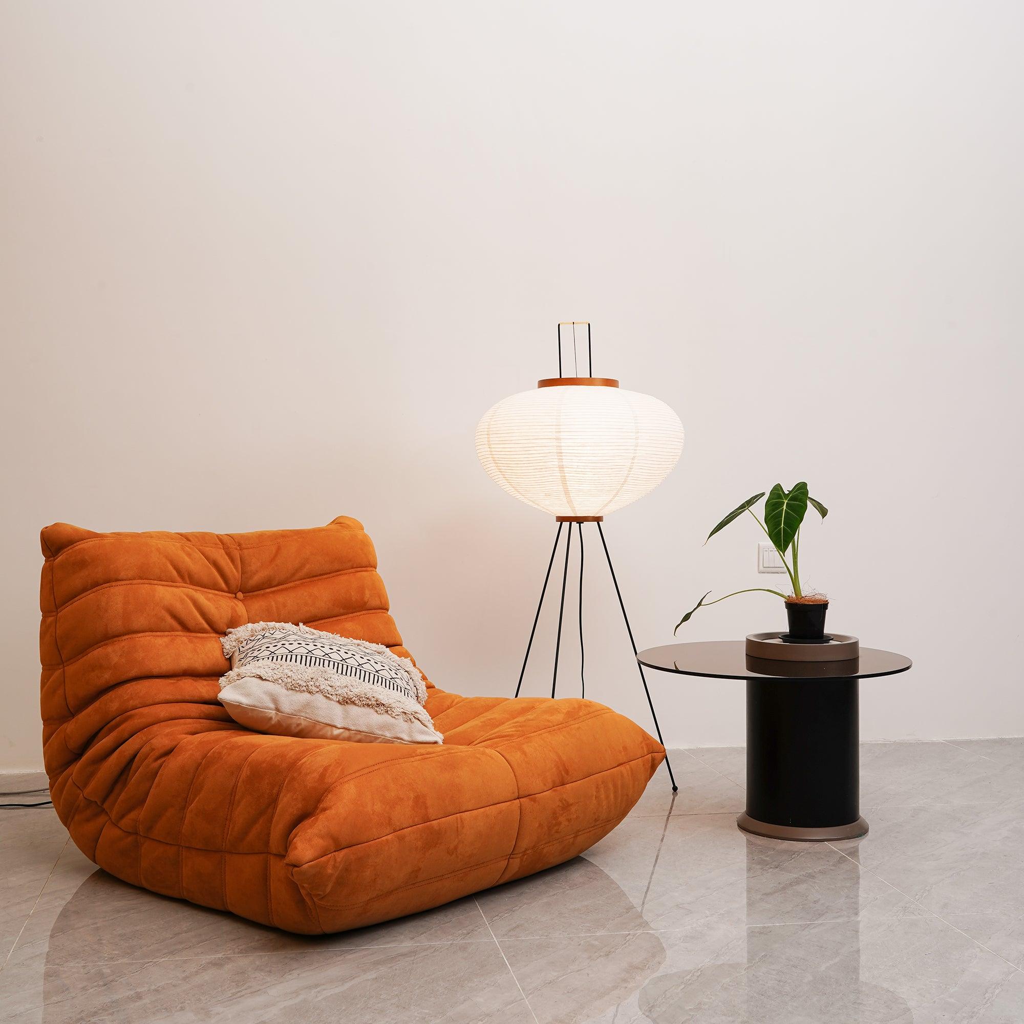 Lunora Haze | Skulptural golvlampa i rispapper i Japandi-stil