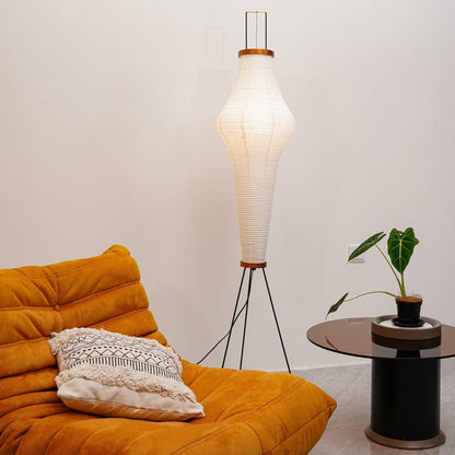 Lunora Haze | Skulptural golvlampa i rispapper i Japandi-stil