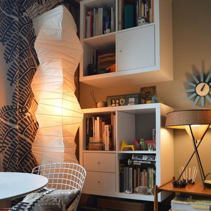 Lunora Haze | Skulptural golvlampa i rispapper i Japandi-stil