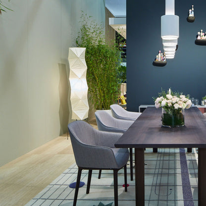 Lunora Haze | Skulptural golvlampa i rispapper i Japandi-stil