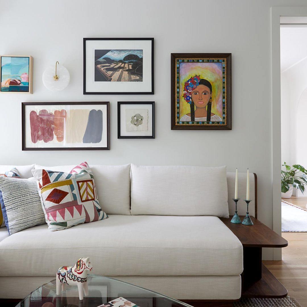 LuxeGlow - Modern LED Vägglampa av Alabaster för Tidlös Elegans