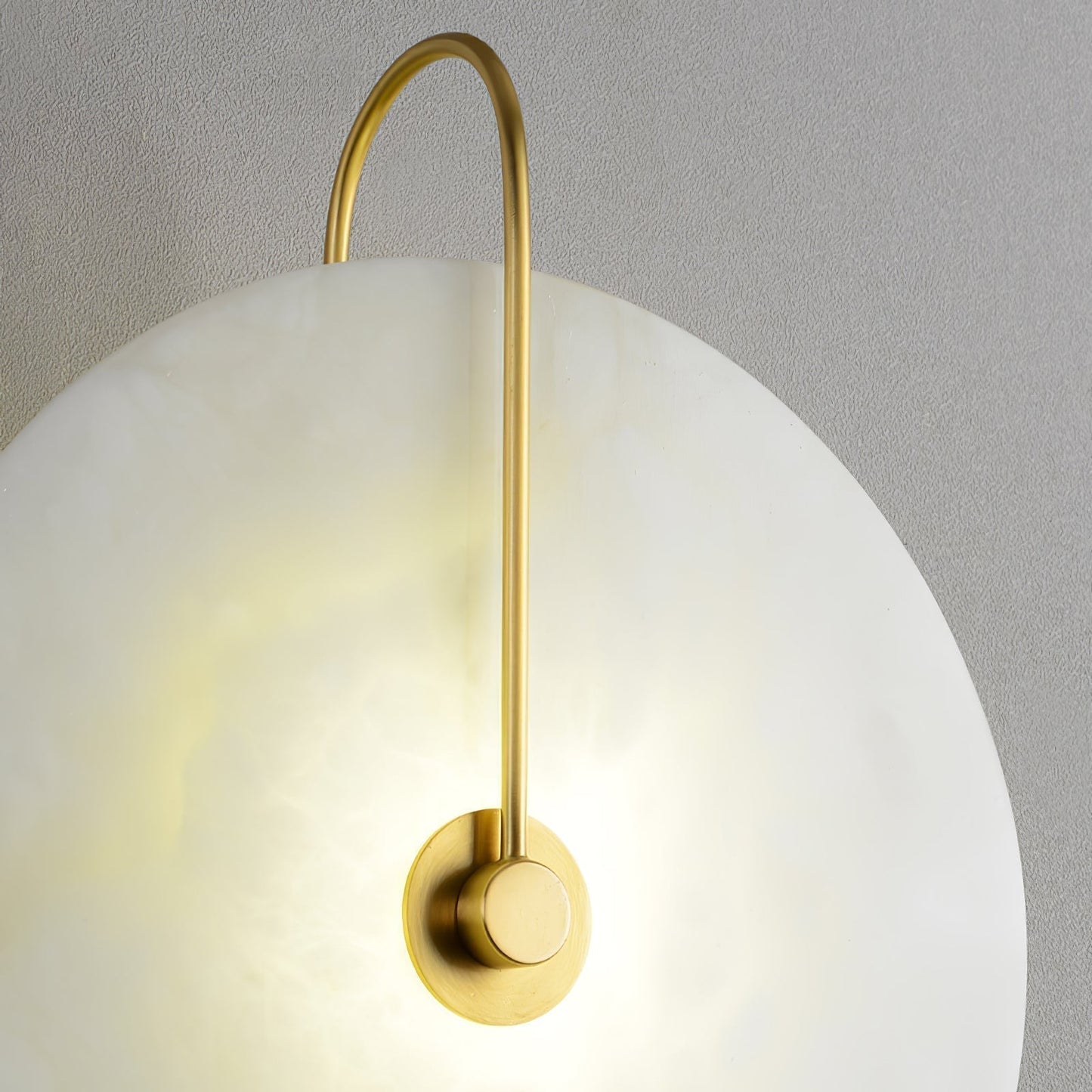 LuxeGlow - Modern LED Vägglampa av Alabaster för Tidlös Elegans