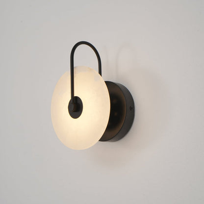 Lugnande LED Vägglampa i Alabaster