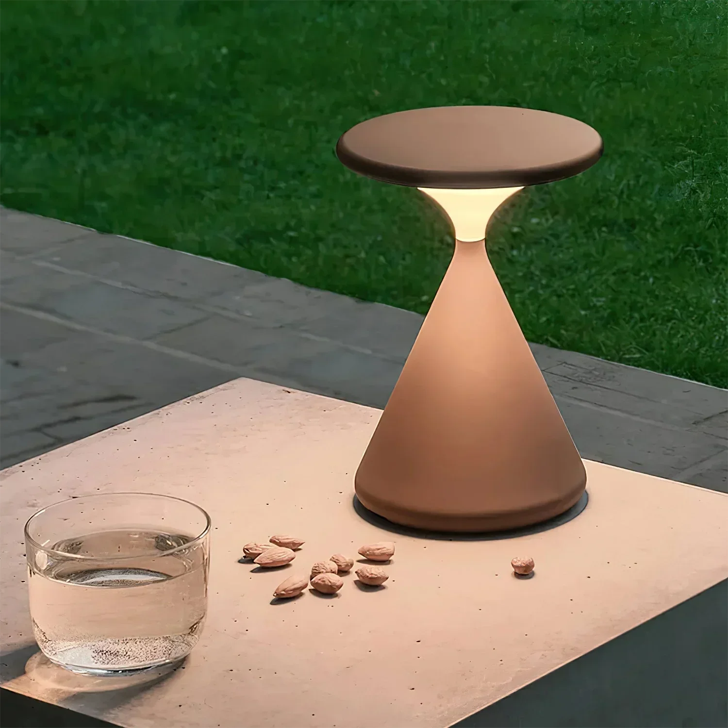 Aeron Sandglass Trådlös Bordslampa