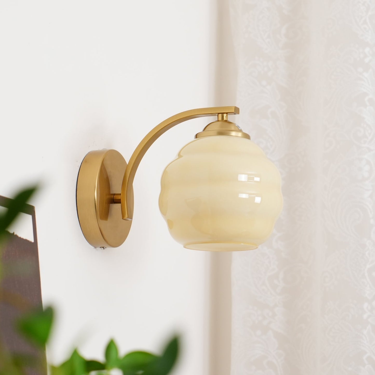 RetroLume - Art Deco lamp för tidlös elegans och mjukt omgivande belysning
