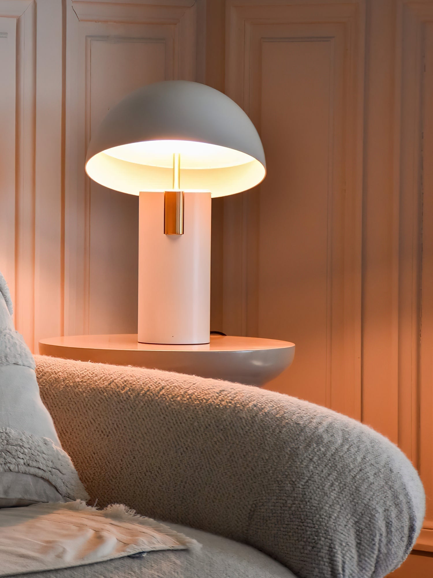 ÉclatModerne - Bordslampa i modern design med en samtida stil