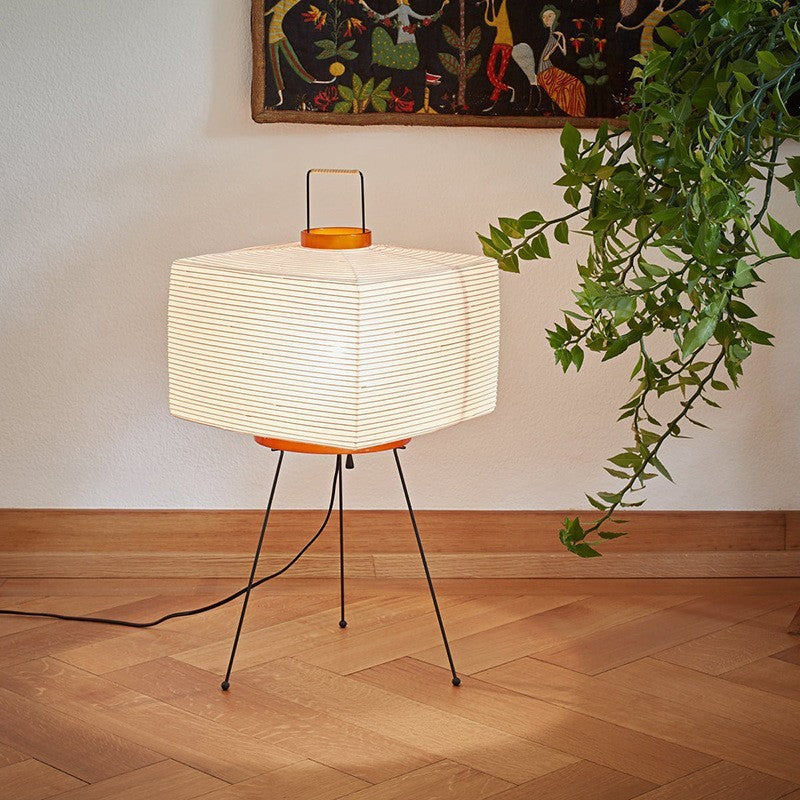 Japansk Tripod Rispapper Golvlampa med Wabi-Sabi Design