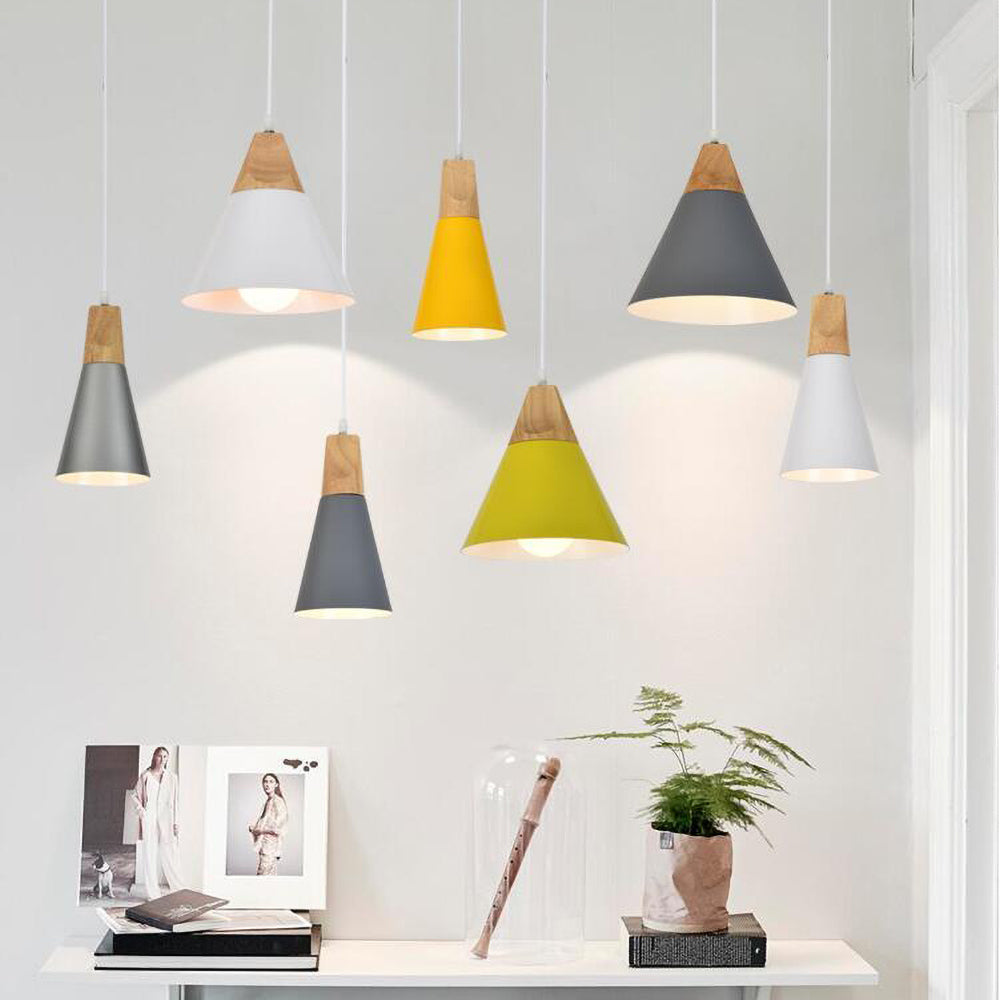 Bardora | Hänglampa i trä med nordisk design