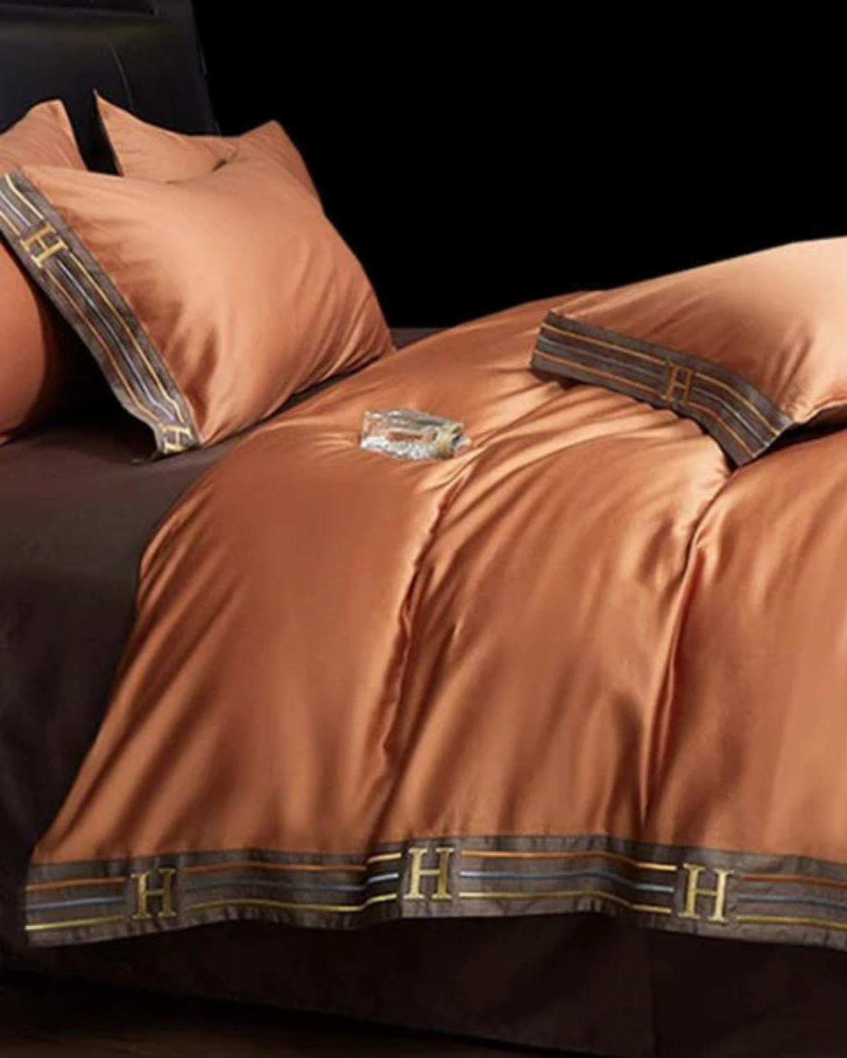 Carvallo Luxe – 4-delars bomulls-satin sängkläder med elegant broderi